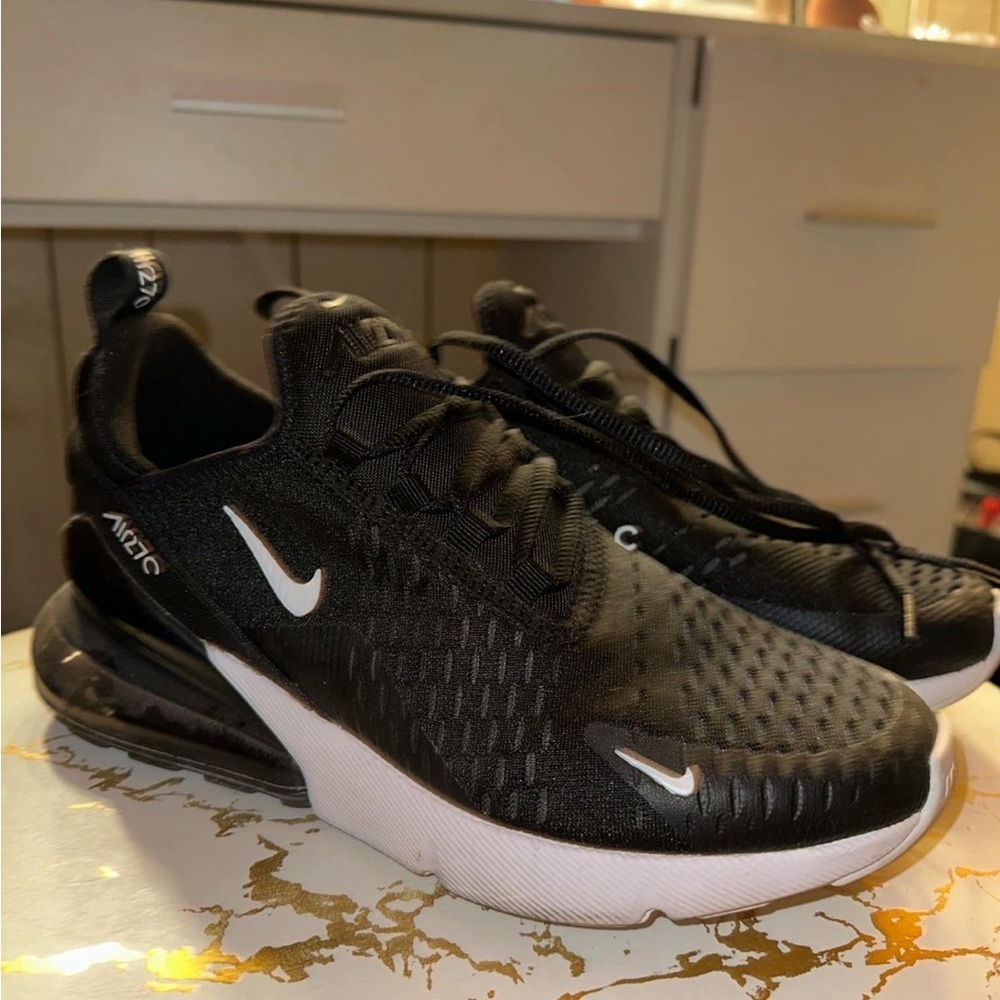 Nike Air Max 270 Black 7Y